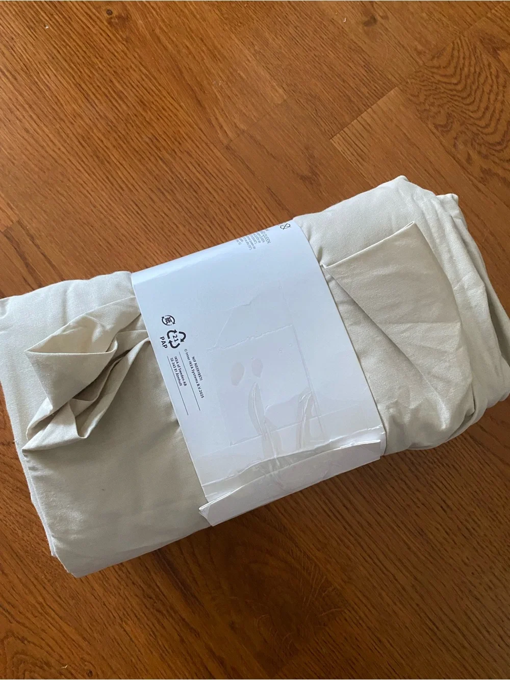 IKEA DVALA Fitted Sheet in Off-White/Cream
